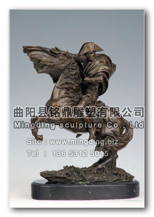 骑马人物 QMRW-107